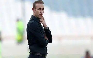 گل‌محمدی از سرمربیگری پرسپولیس استعفا داد
