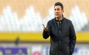 قلعه‌نویی: صحبت‌های باشگاه‌های خصوصی را بشنوند/ما نمی‌گوییم فوتبال تعطیل شود
