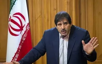 عباس جدیدی میکروفن خاموش فریاد می‎زد