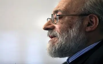 جواد لاریجانی در "دست خط" از "فرجام برجام" تا انتخابات ۱۴۰۰ می‌گوید 