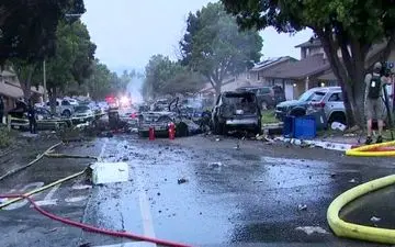 سقوط هواپیما به ١۵ خانه خسارت زد