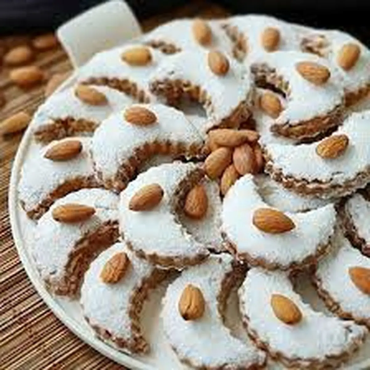 شیرینی جذاب و خوشمزه | آموزش کامل  شیرینی بادامی کاوالا