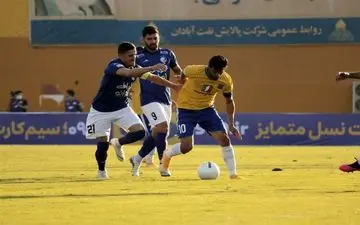 لیگ برتر فوتبال| تساوی صنعت نفت و استقلال در ۴۵ دقیقه اول 