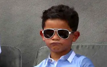 تلاش تماشایی پسر رونالدو برای محقق‌کردن آرزوی پدرش +فیلم 