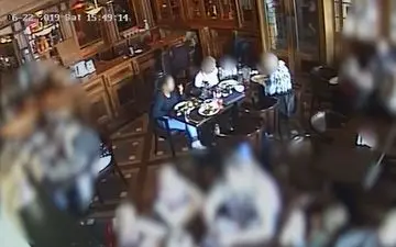 شگرد عجیب مشتری برای کلاهبرداری از صاحب رستوران!