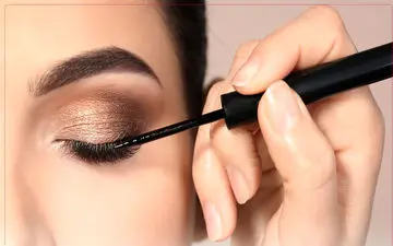 هنوز بلد نیستی خط چشم بکشی؟ | اینجا آموزش ساده و راحت کشیدن خط چشم رو گذاشتم! + فیلم