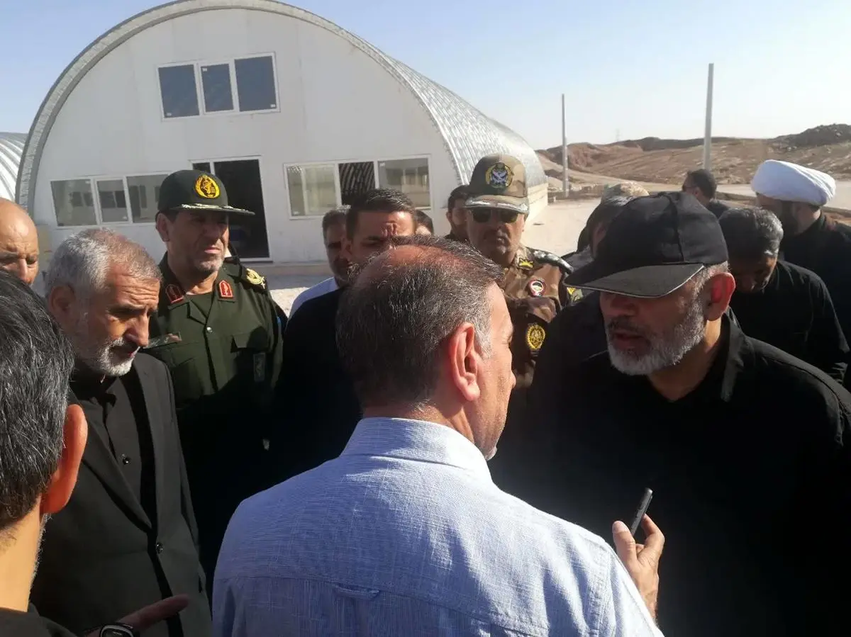 بازدید وزیر کشور از بزرگترین قرارگاه اربعین حسینی در شهرستان قصرشیرین