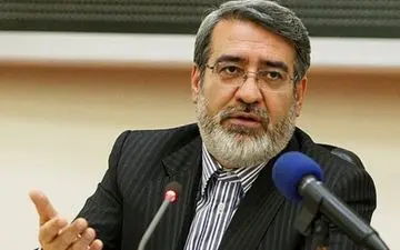  وزیر کشور:
بزرگترین سند موفقیت انقلاب اسلامی تداوم دشمنی آمریکاست