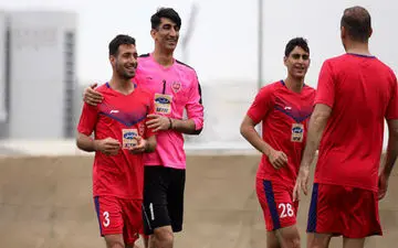 کنایه جالب علیرضا بیرانوند به شجاع خلیل‌زاده