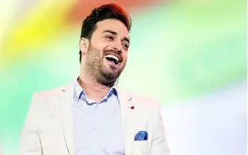 مهاجرت خواننده مطرح پاپ به فرانسه؟! + عکس