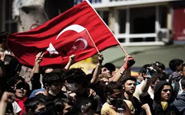 تظاهرات مردم ترکیه در واکنش به تغییر پایتخت رژیم صهیونیستی + فیلم