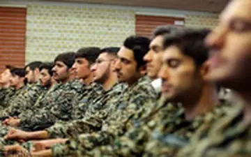 فقط سربازان فراری ببینند