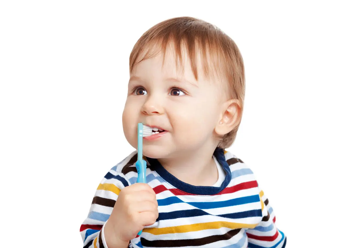 مراقبت از دندان| چه کنیم تا فرزندانمان دندان‌های سالم داشته باشند؟