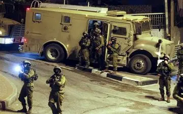 زخمی شدن ۸ فلسطینی در حمله شهرک‌نشینان صهیونیست به الخلیل