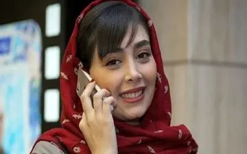 اسکارف پوشی دیبا زاهدی همه را مبهوت کرد|این استایل از بازیگر سریال آقازاده کولاک کرد