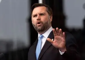 جی‌دی ونس: دستیابی ایران به سلاح هسته‌ای به اشاعه جهانی آن منجر می‌شود