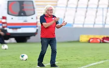 پیشنهاد مالی بن‌یاس به جایگزین شفر لو رفت