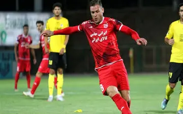 مهاجم زهردار تراکتور در آستانه جدایی از این تیم! + عکس