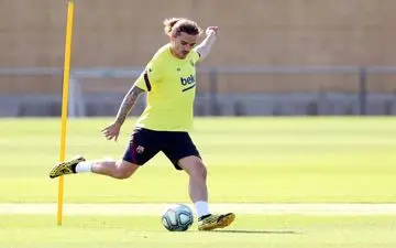 بارسلونا گریزمان را نمی فروشد