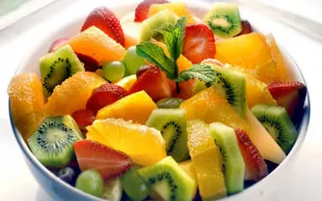 6 توصیه برای تهیه سالاد میوه
