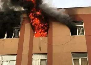 جنایت هولناک پسر ۳۷ ساله / مادر و برادر معلول در دام آتش / نجات مادر و پسر معلول از آتش جهنمی
