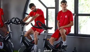 تمرینات پرفشار پرسپولیس؛ سرخ‌پوشان برای جدال با فولاد آماده می‌شوند