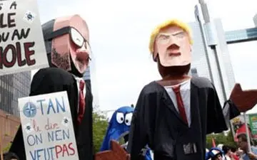 حضور گسترده مردم بلژیک در اعتراض به ترامپ +فیلم