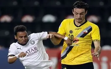 مدافع جدید پرسپولیس وارد ایران شد + عکس