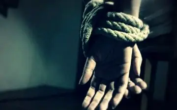 آدم‌ربای سابقه دار در مهرشهر کرج دستگیر شد