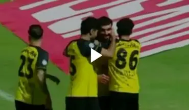 گل اول سپاهان به استقلال خوزستان + ویدئو