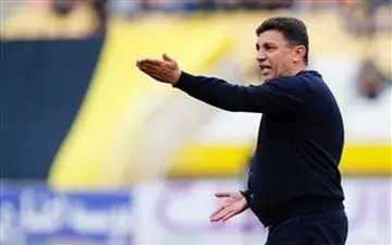 قلعه نویی:در نیم فصل دوم هیچ‌ تیمی به اندازه ما زیبا فوتبال بازی نمی‌کند!