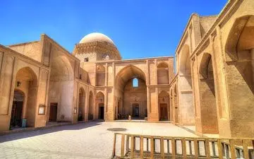  معماری مدرسه ضیائیه و اوج شکوهی بی بدیل در یزد