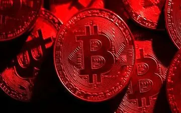 بیت کوین به پایین‌ترین قیمت سال ۲۰۲۵ سقوط کرد