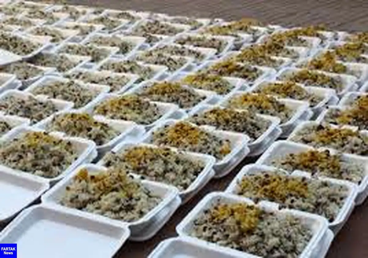 توزیع روزانه 5000 پرس غذای گرم بین سیل زدگان پلدختر از محل موقوفات کرمانشاه