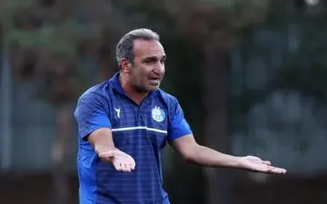 
اصغرخانی: استقلال نباید سرمایه سوزی کند/ شروع فصل هم برای استقلال سخت است هم سپاهان 


