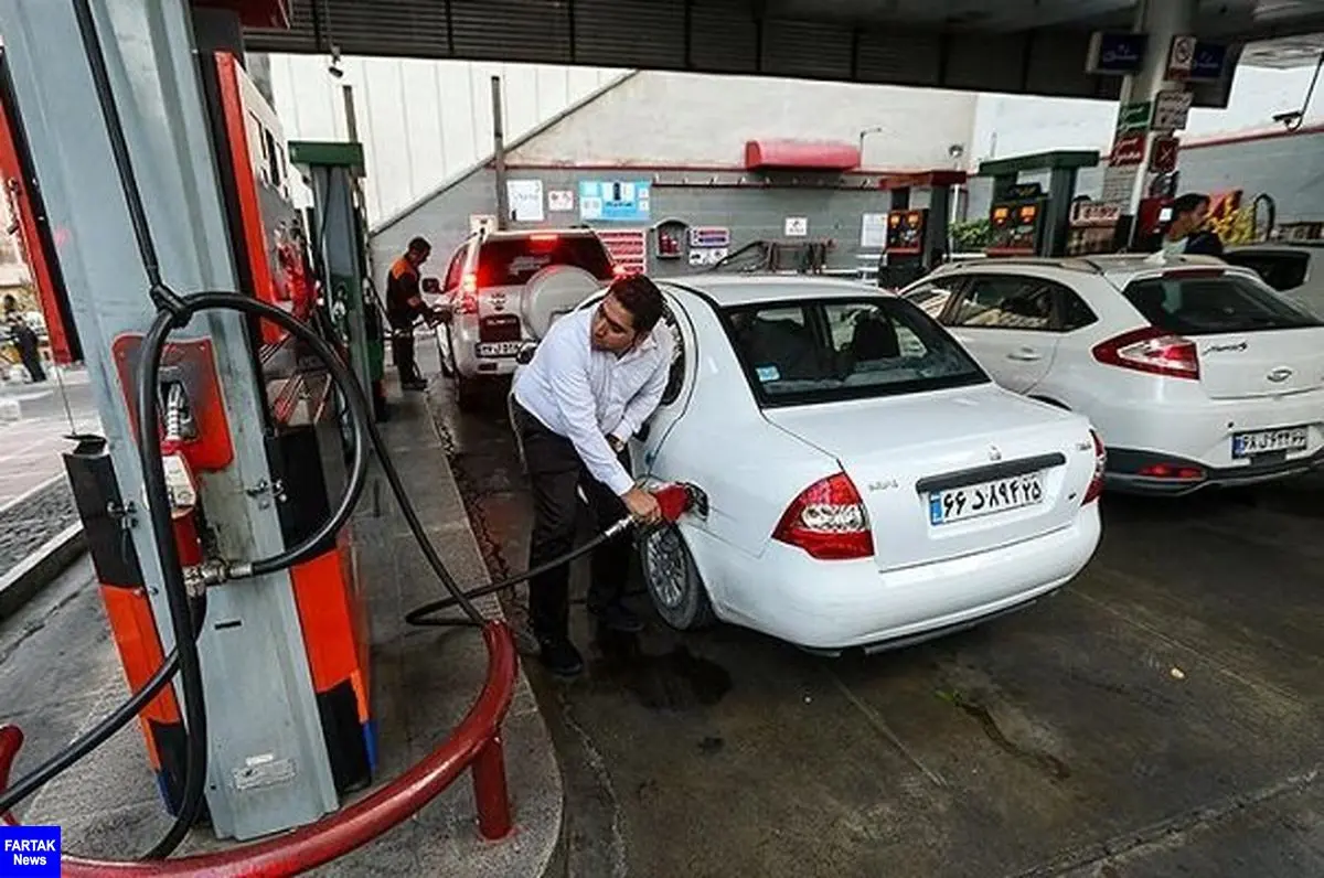 سوخت گیری در پمپ بنزین ها فقط به صورت آزاد/ اخلال در سامانه کارت سوخت
