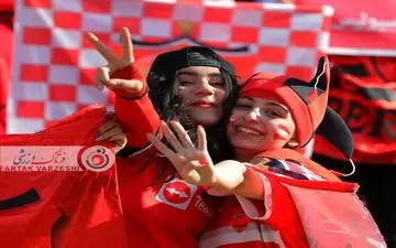 اختصاصی/ تصاویری دیدنی ازاشک‌ها و لبخندهای بانوان پرسپولیسی در ورزشگاه آزادی 