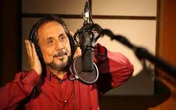 عکس دیده نشده از  عمو قناد  مجری کودکان دهه شصتی ! / باور نمی کنید قبلا این شکلی بود !
