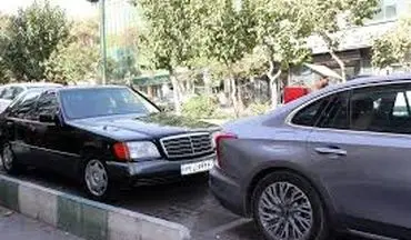 اثر افزایش قیمت دلار در بازار خودرو / بازار خودرو در رکود کامل