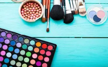 آرایش شما چه ویژگی‌های شخصیتی از شما را فاش می‌کند؟
