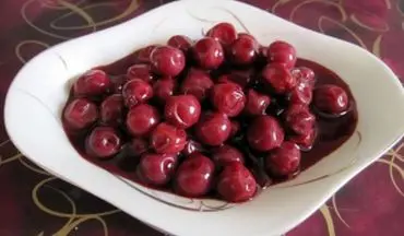 بهترین دستور برای تهیه ترشی آلبالو!