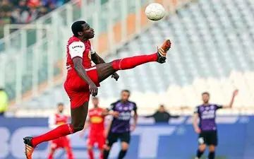 غیبت عجیب یک ستاره در اردوی پرسپولیس/ پشت پرده خط خوردن مهاجم خارجی قرمزها چیست؟