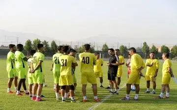 شاگردان نکونام به مصاف گل گهر می روند