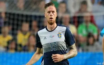 ادعای مدافع تورینو: زلاتان از من می ترسد