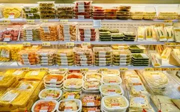 
تاریخ انقضا، تنها فاکتور تضمین سلامت مواد غذایی نیست
