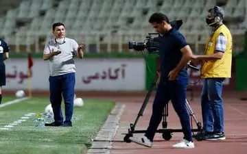 بستری شدن قلعه‌نویی به دلیل حمله عصبی
