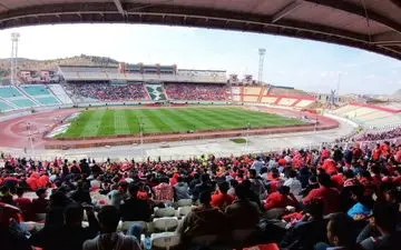 اعتراض تراکتور به حضور بیش از هزار هوادار استقلالی
