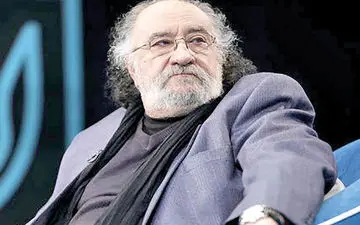 سینمای ایران مانند حمام عمومی شده است