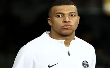 زلزله در کان؛ خانواده کیلیان امباپه سرمربی را قربانی صعود کرد