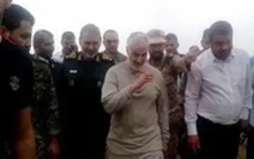  گپ و گفت سردار سلیمانی با مردم رفیع به زبان عربی